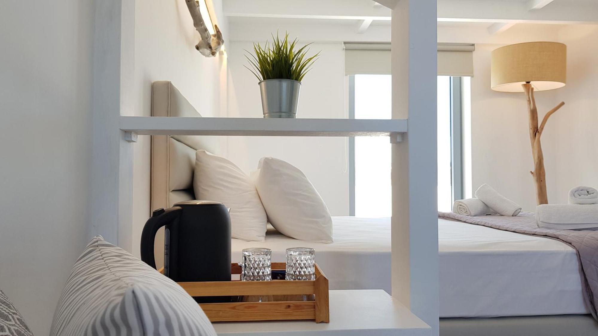 Hermoso Luxury Suites 모노리토스 외부 사진
